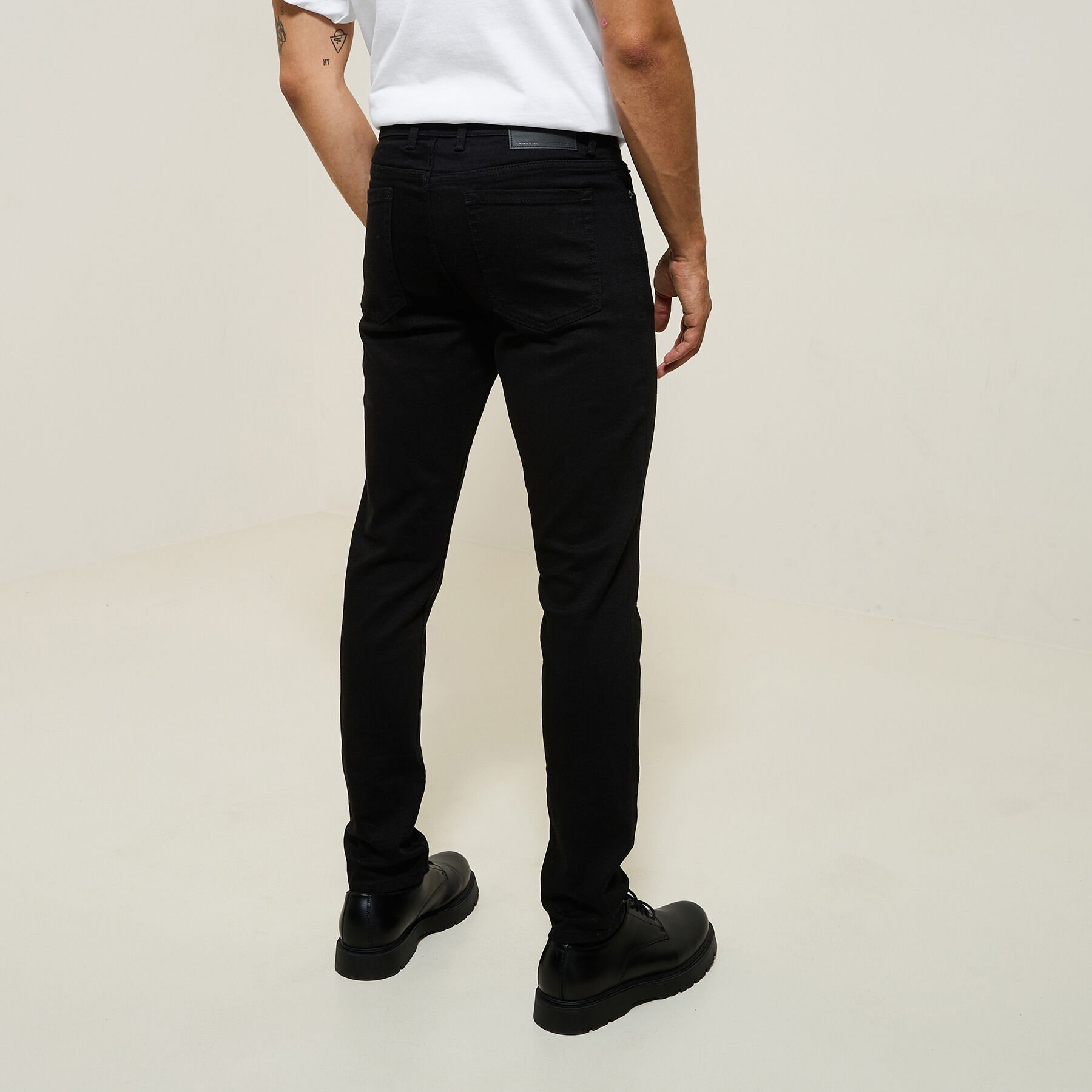 Jean skinny pas cher homme sale