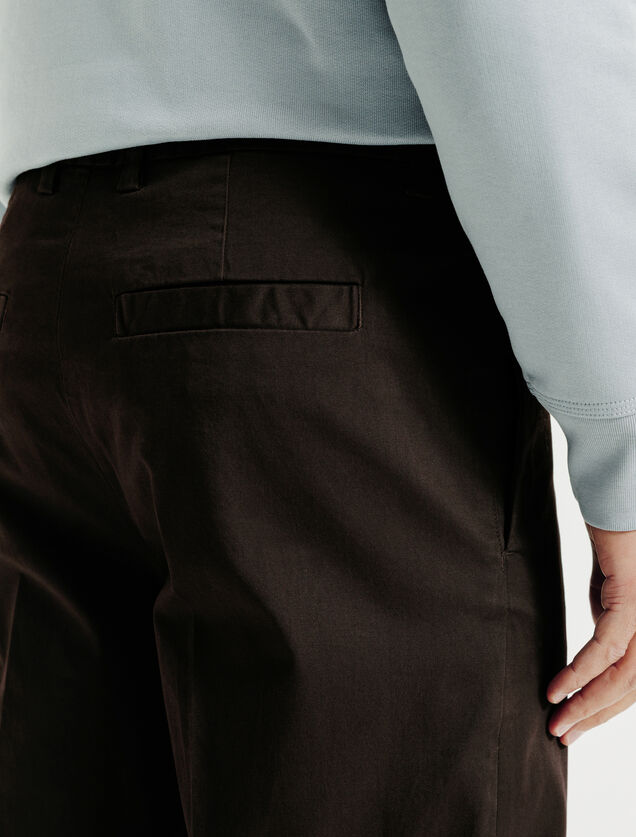 Loose fit chinobroek