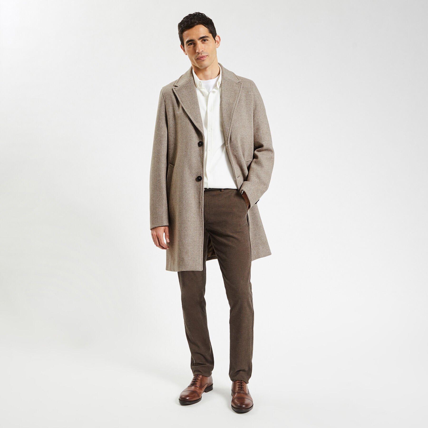 Manteau long store blanc homme