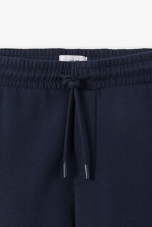 Jogging loose molleton