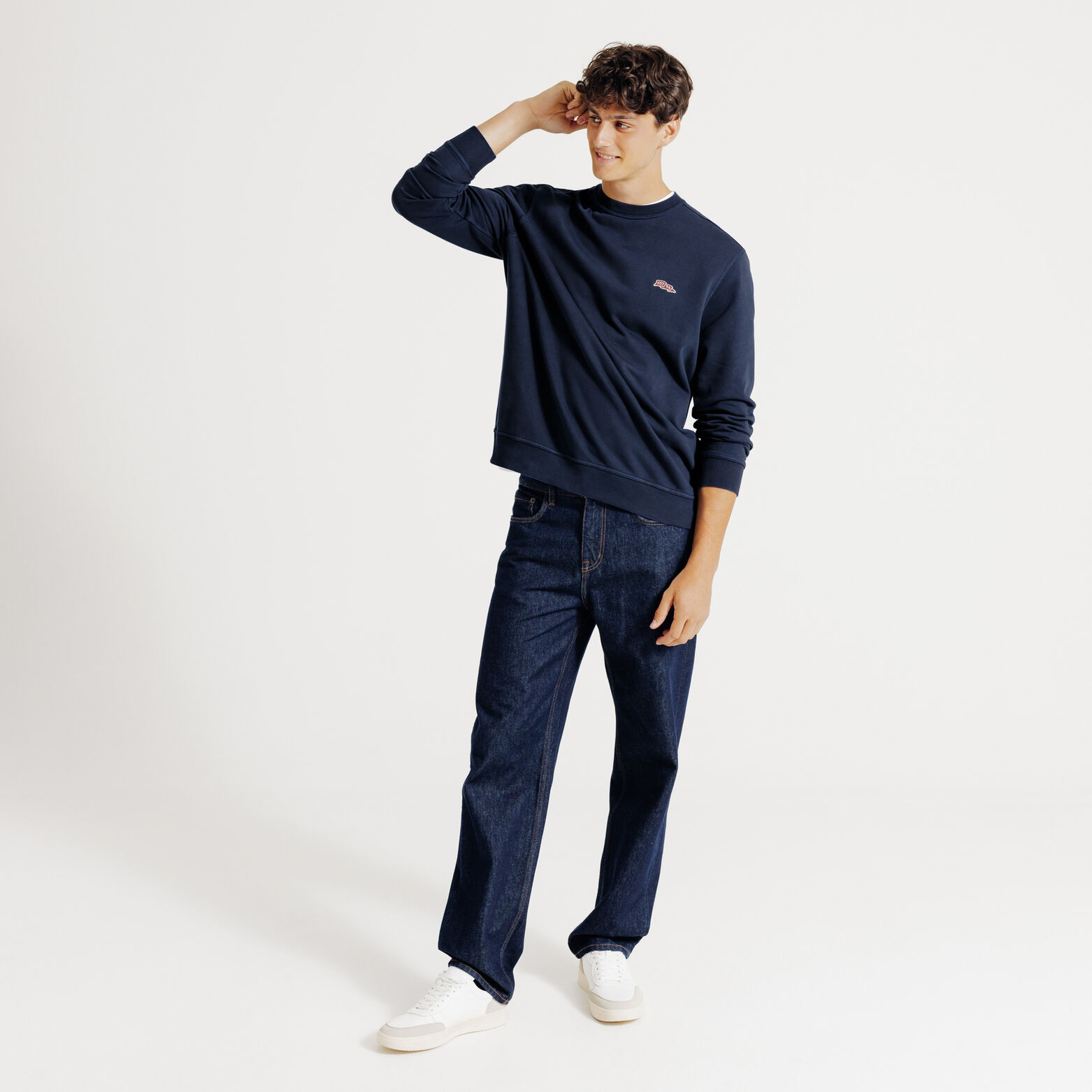 Sweat col rond effet délavé patch