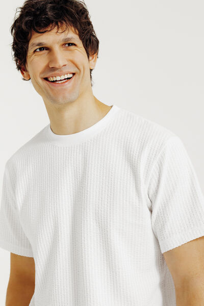 Tee shirt textur&eacute;