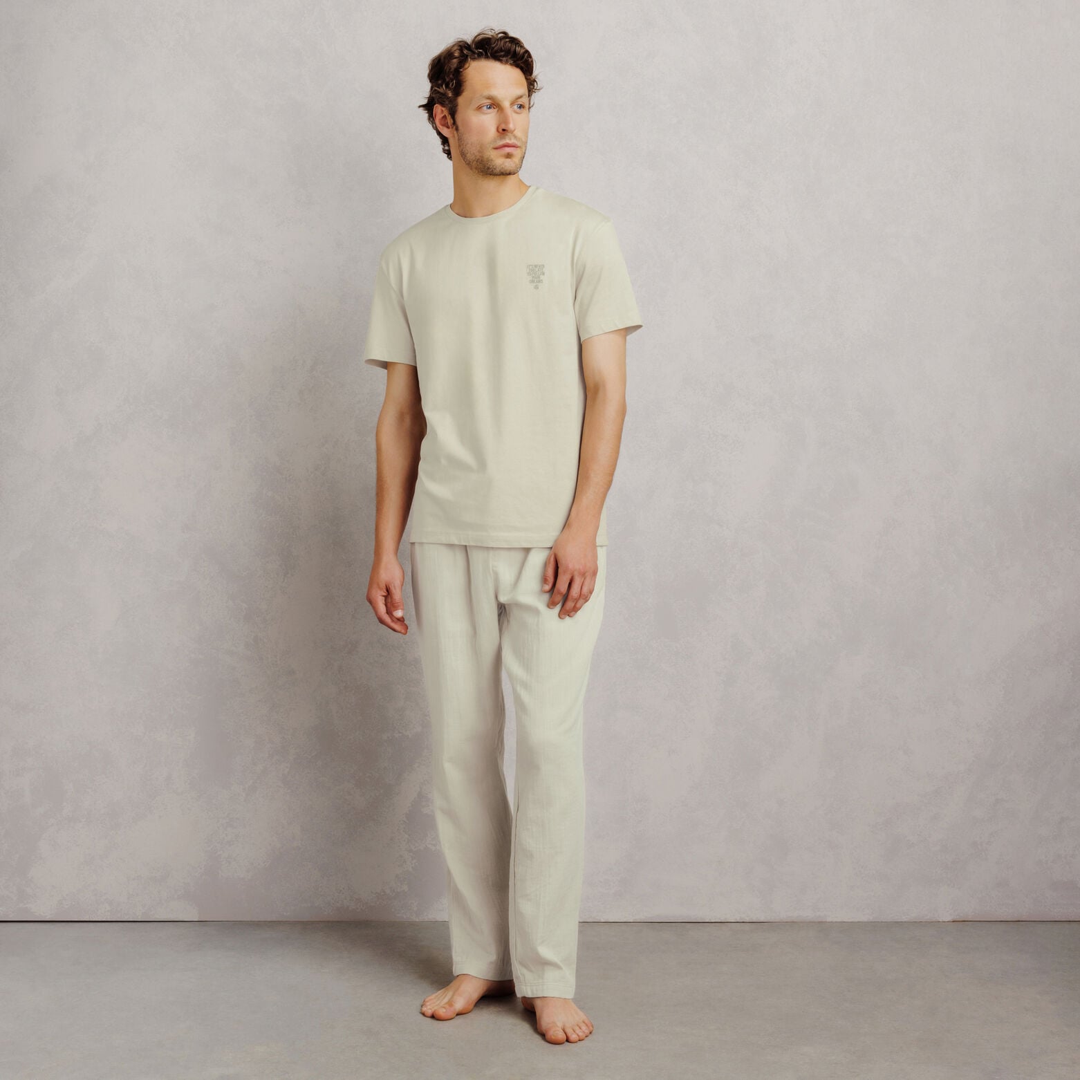 Pyjamaset met borduursel