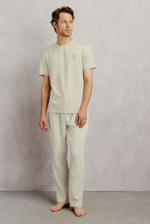 Pyjamaset met borduursel