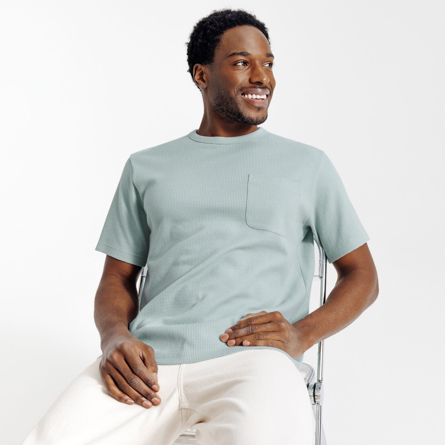 Tee shirt mati&egrave;re gaufr&eacute;e