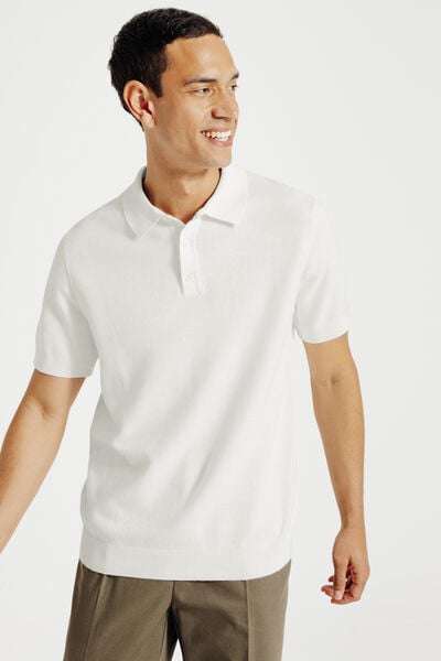 Polo en maille col boutonn&eacute; jeux de points