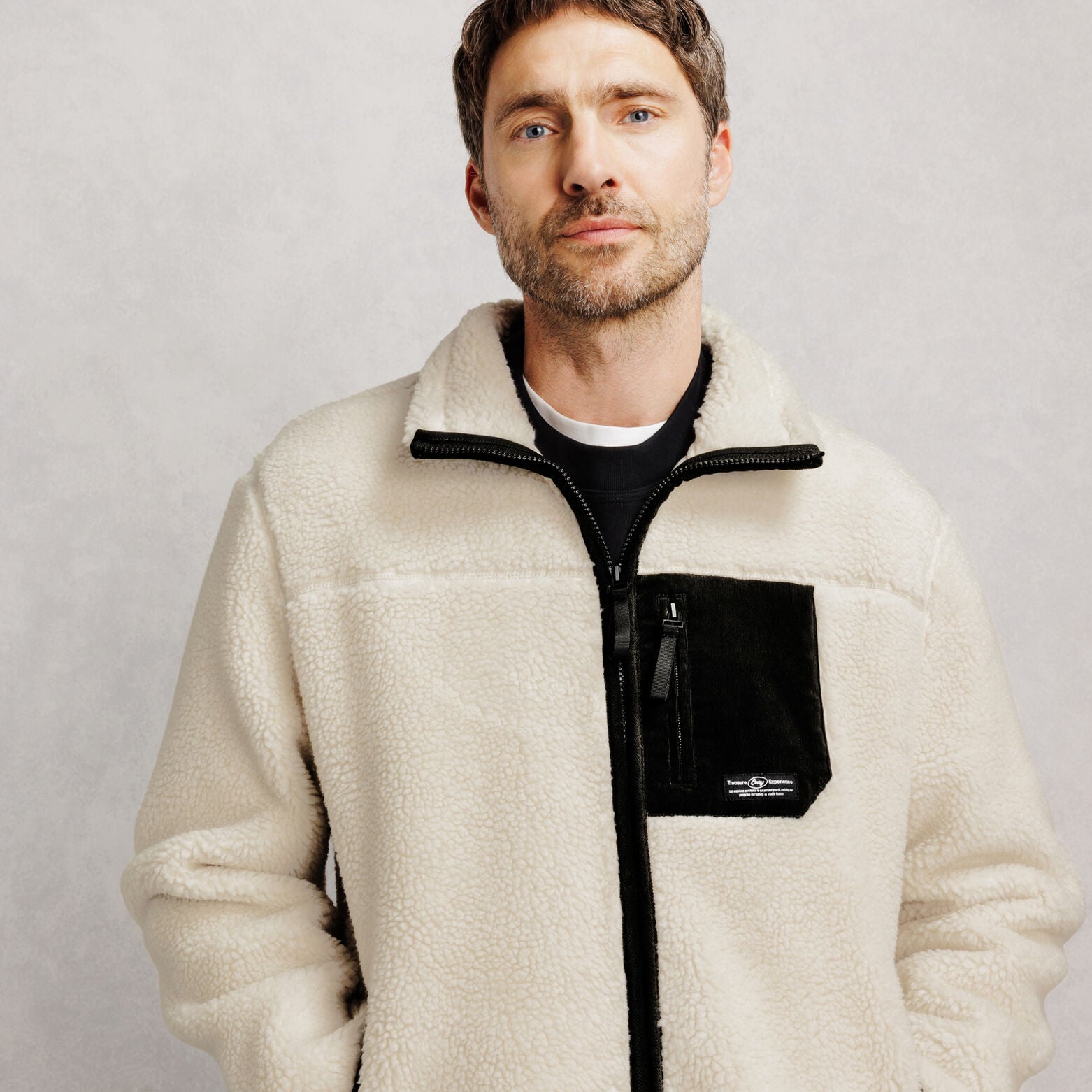 Veste zipp&eacute;e sherpa contrast&eacute;e
