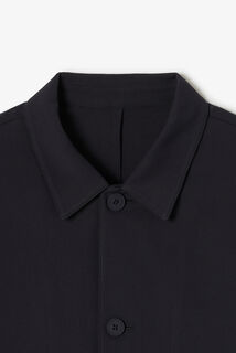 Veste boutonn&eacute;e col chemise