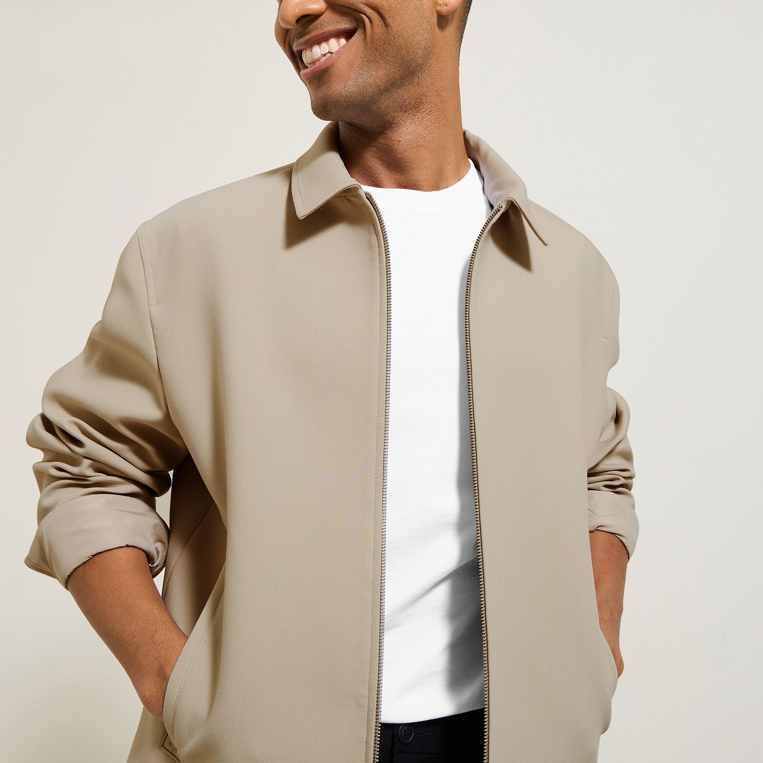 Veste mi-saison zipp&eacute;e col chemise