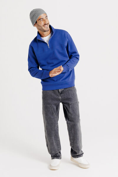 Bonnet contenant du cachemire