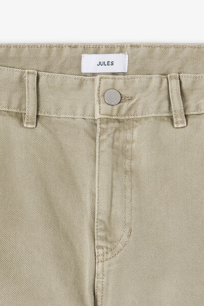 Jean loose
