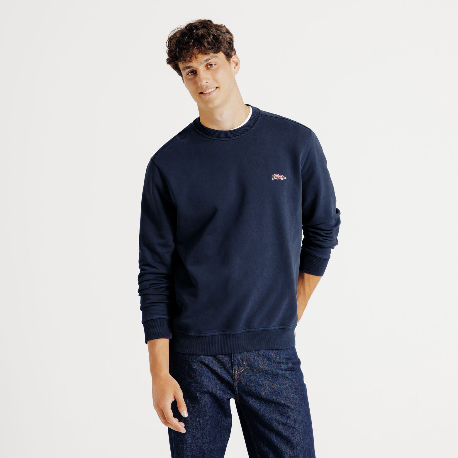 Sweat col rond effet délavé patch