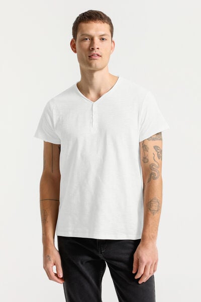 Tee shirt col tunisien mati&egrave;re flamm&eacute;e