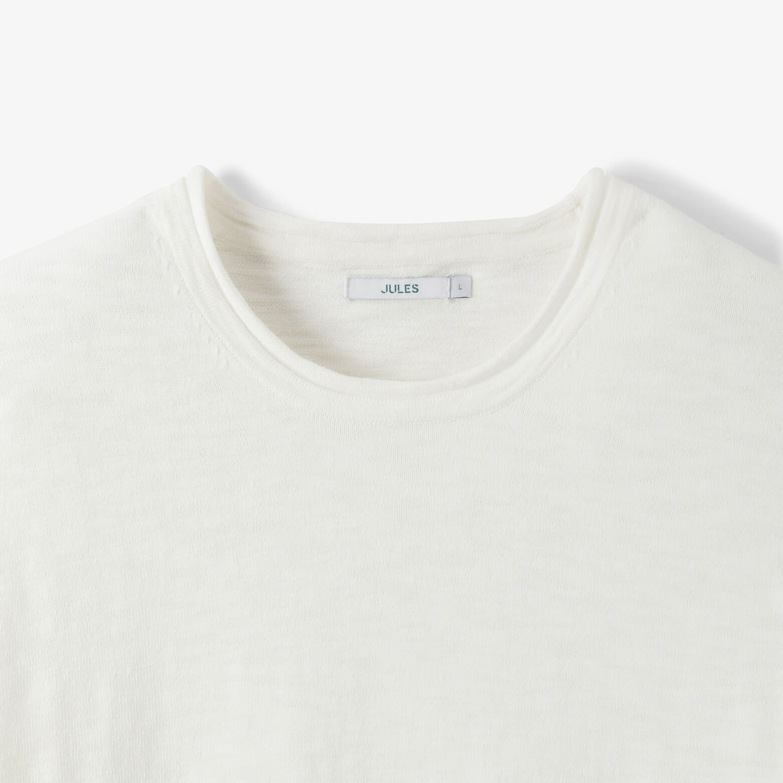 Pull col rond finition roulott&eacute;e