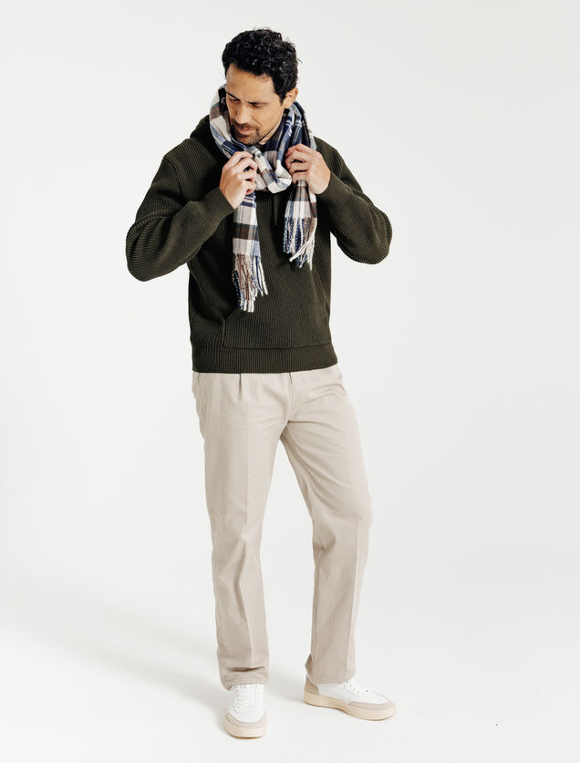 Pull &agrave; capuche chenille