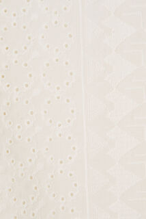 Chemisette en coton broderie anglaise