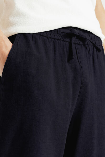 Pantalon loose mati&egrave;re textur&eacute;e