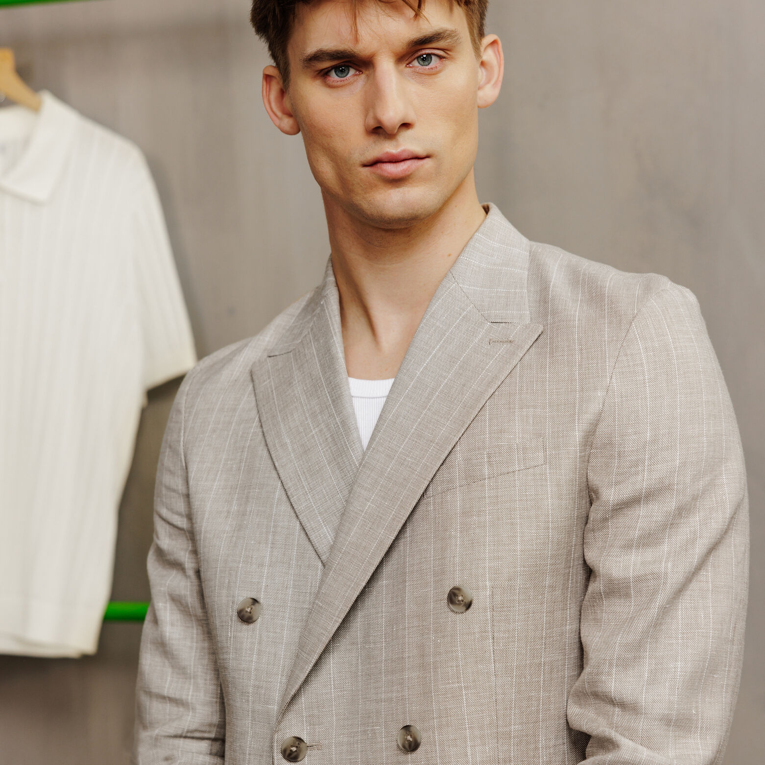 Veste de costume crois&eacute;e confort
