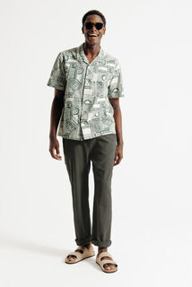 Pantalon loose mati&egrave;re textur&eacute;e