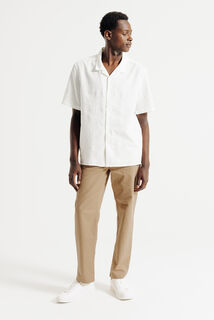 Pantalon chino tapered 7/8&egrave;me
