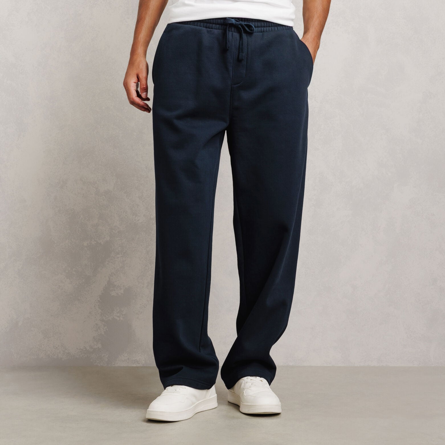 Ensemble sweat col montant zipp&eacute; et jogging loose - Bleu marine