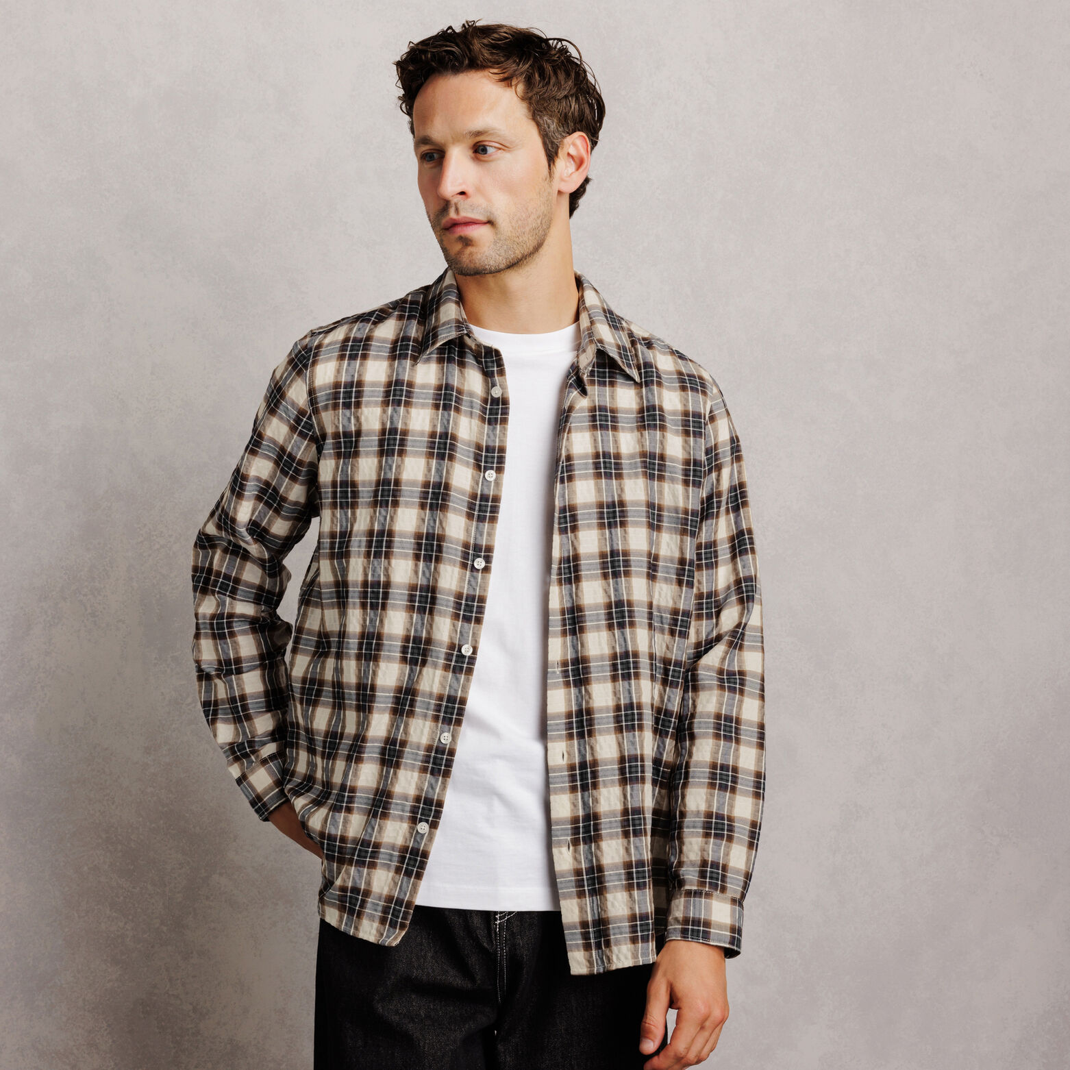 Chemise regular col fran&ccedil;ais &agrave; carreaux