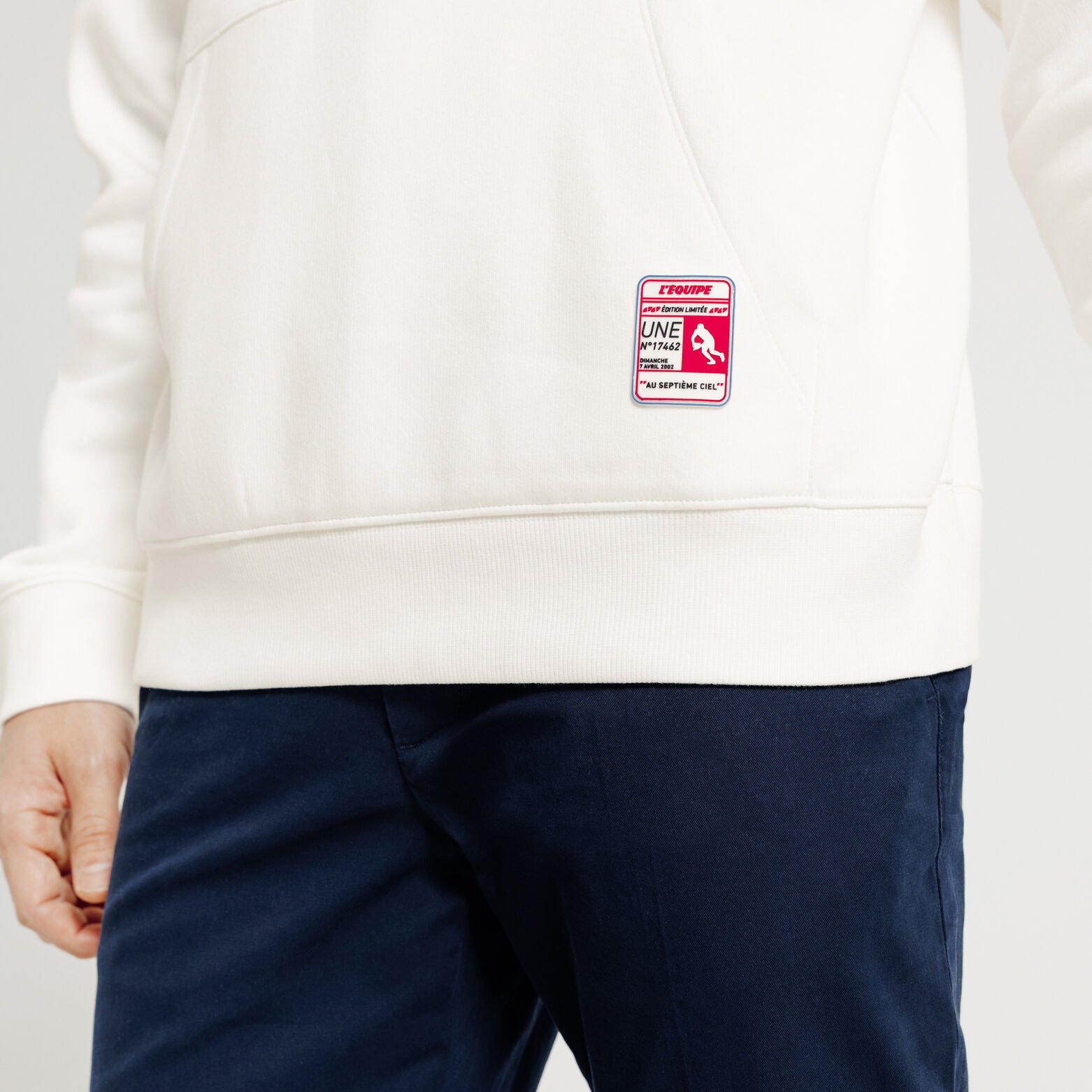 Sweat &agrave; capuche imprim&eacute; licence L'&Eacute;quipe