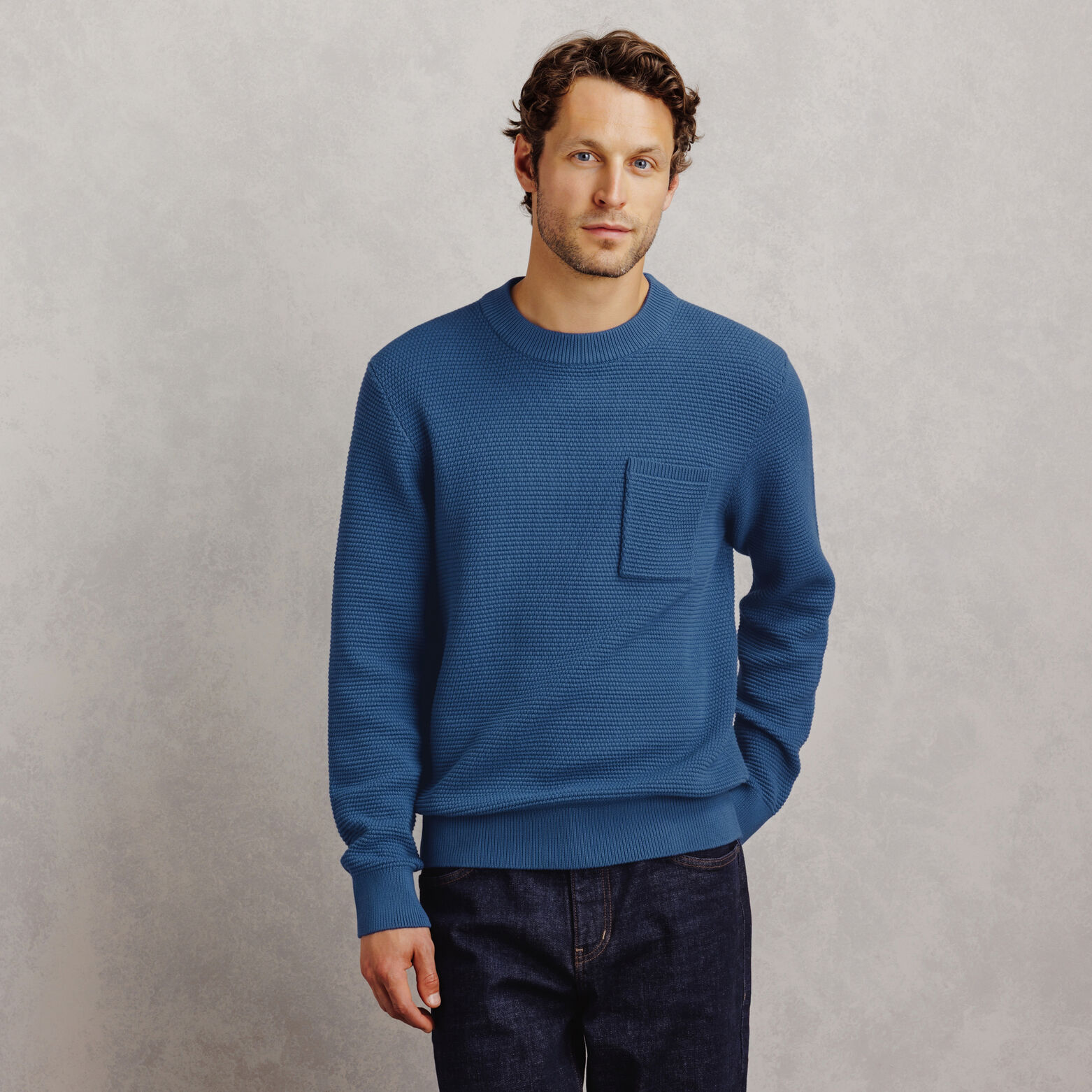 Pull col rond point de riz poche poitrine