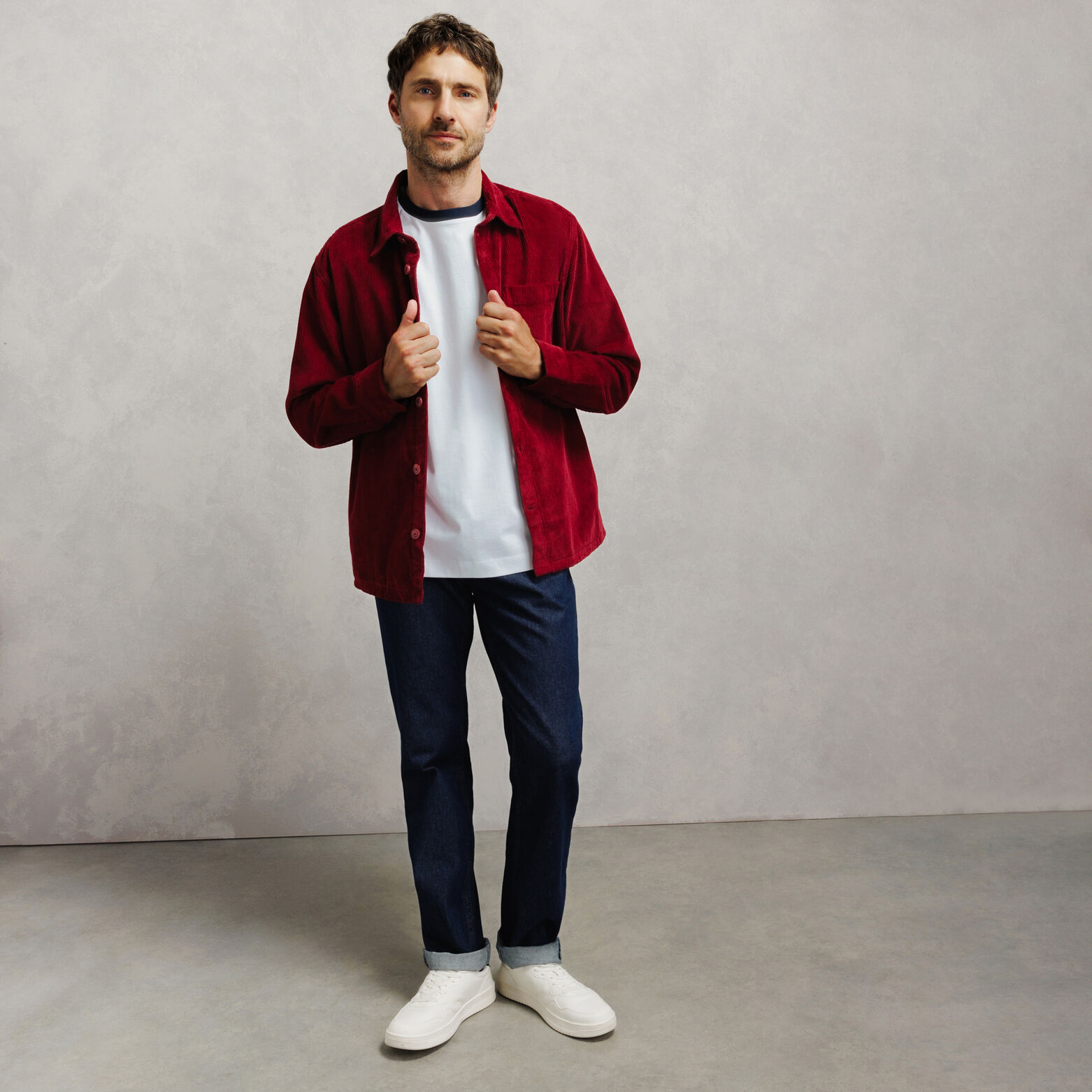 Tee shirt raglan contrast&eacute;
