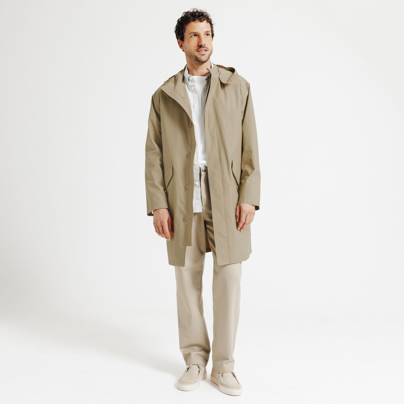 Parka longue boutonnée à capuche