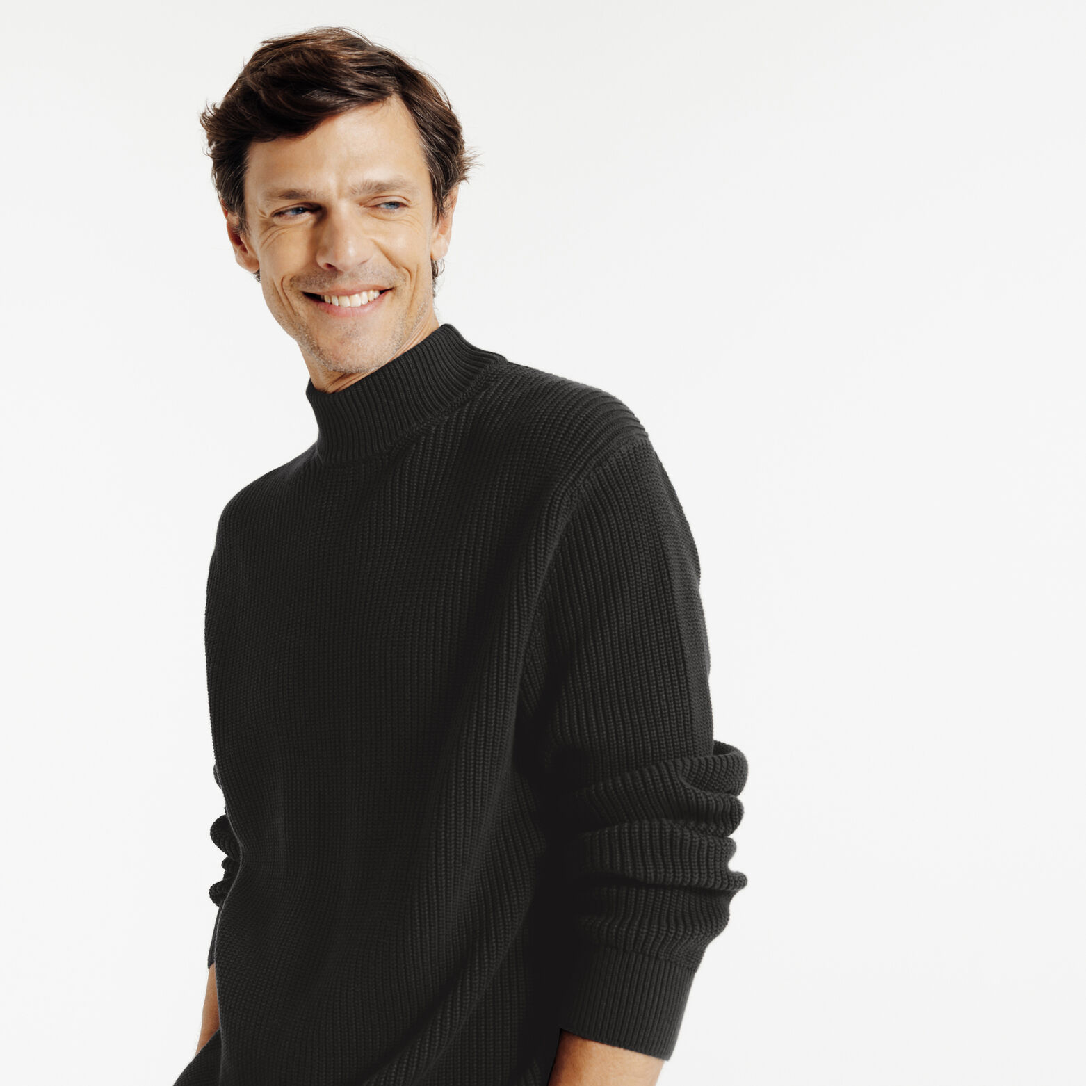 Pull col cheminée en côte