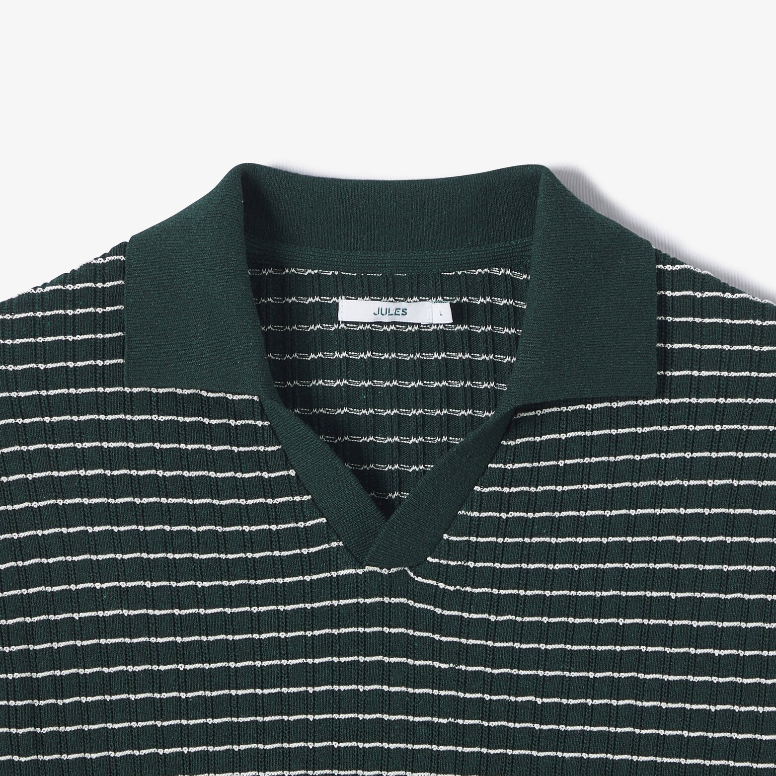 Pull manches courtes col polo resort ray&eacute; relief&eacute;