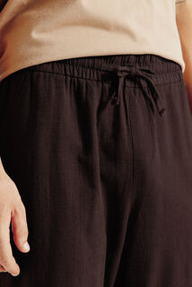 Pantalon loose matière texturée