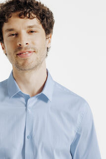 Extraslim effen hemd in gerecyclede polyamide