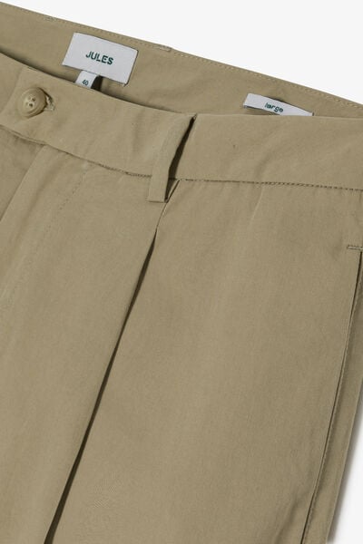 Lichte large fit chinobroek in katoen