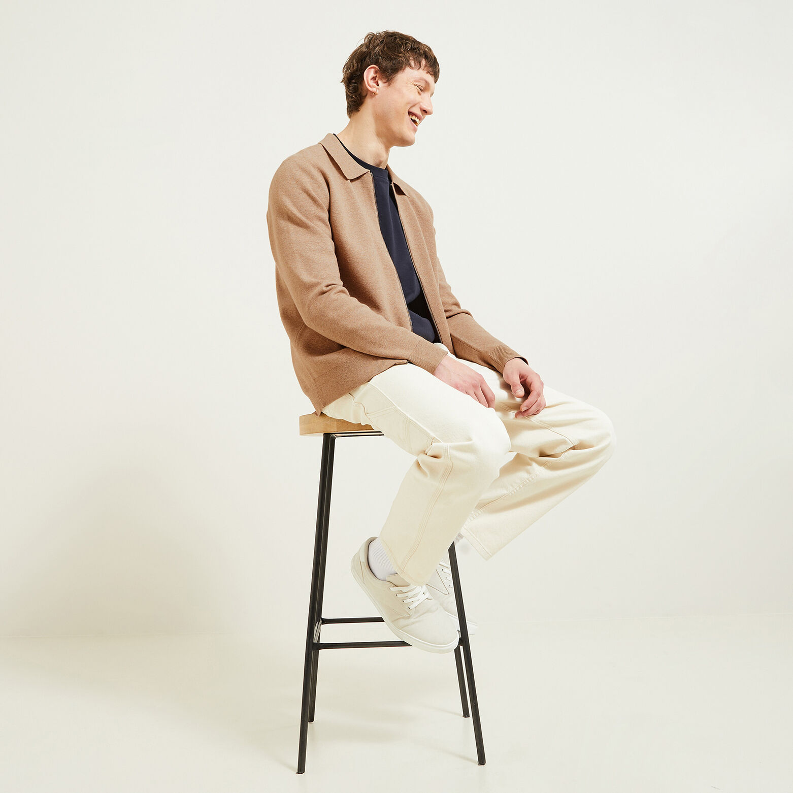 Gilet zipp&eacute; col chemise