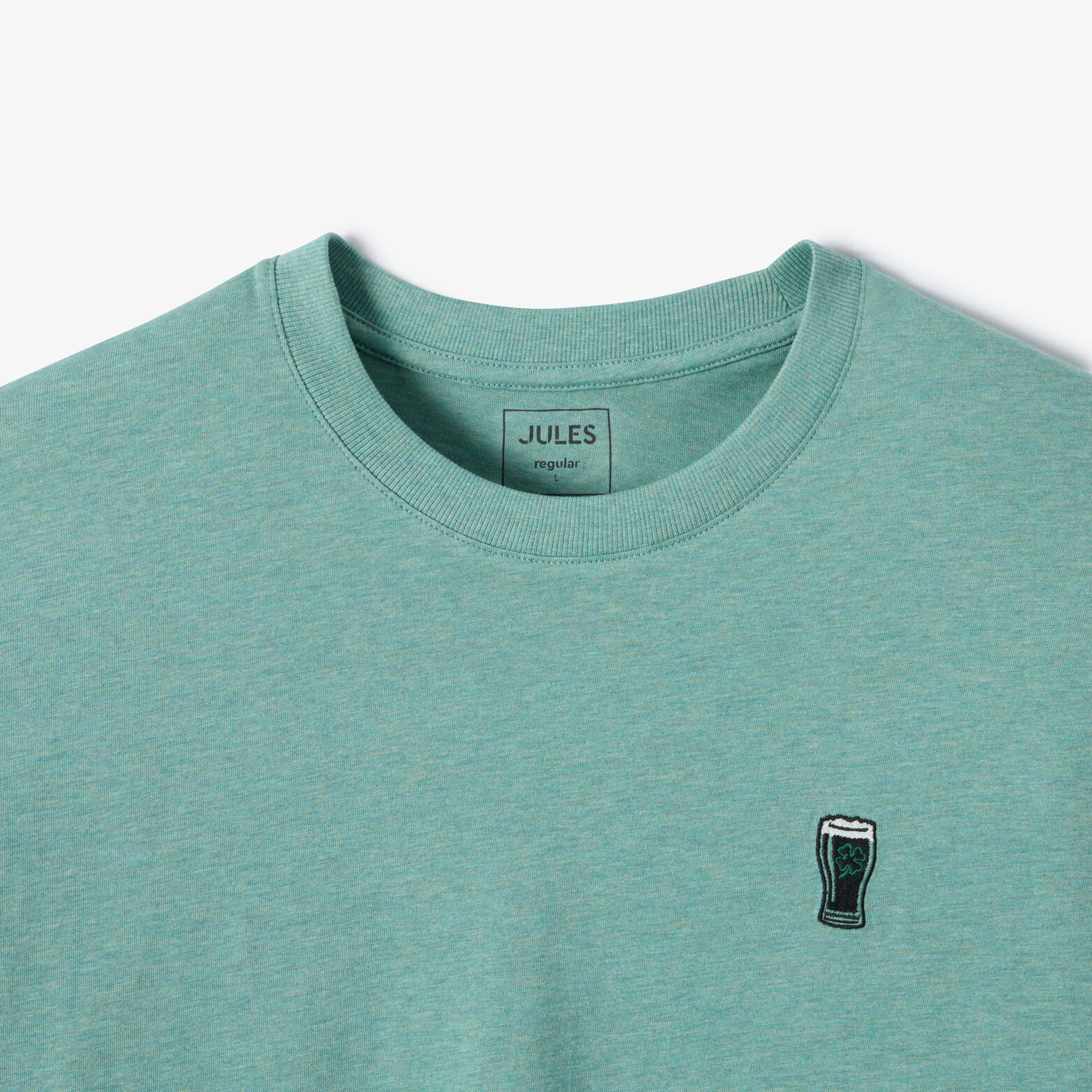 Tee shirt chin&eacute; brod&eacute;