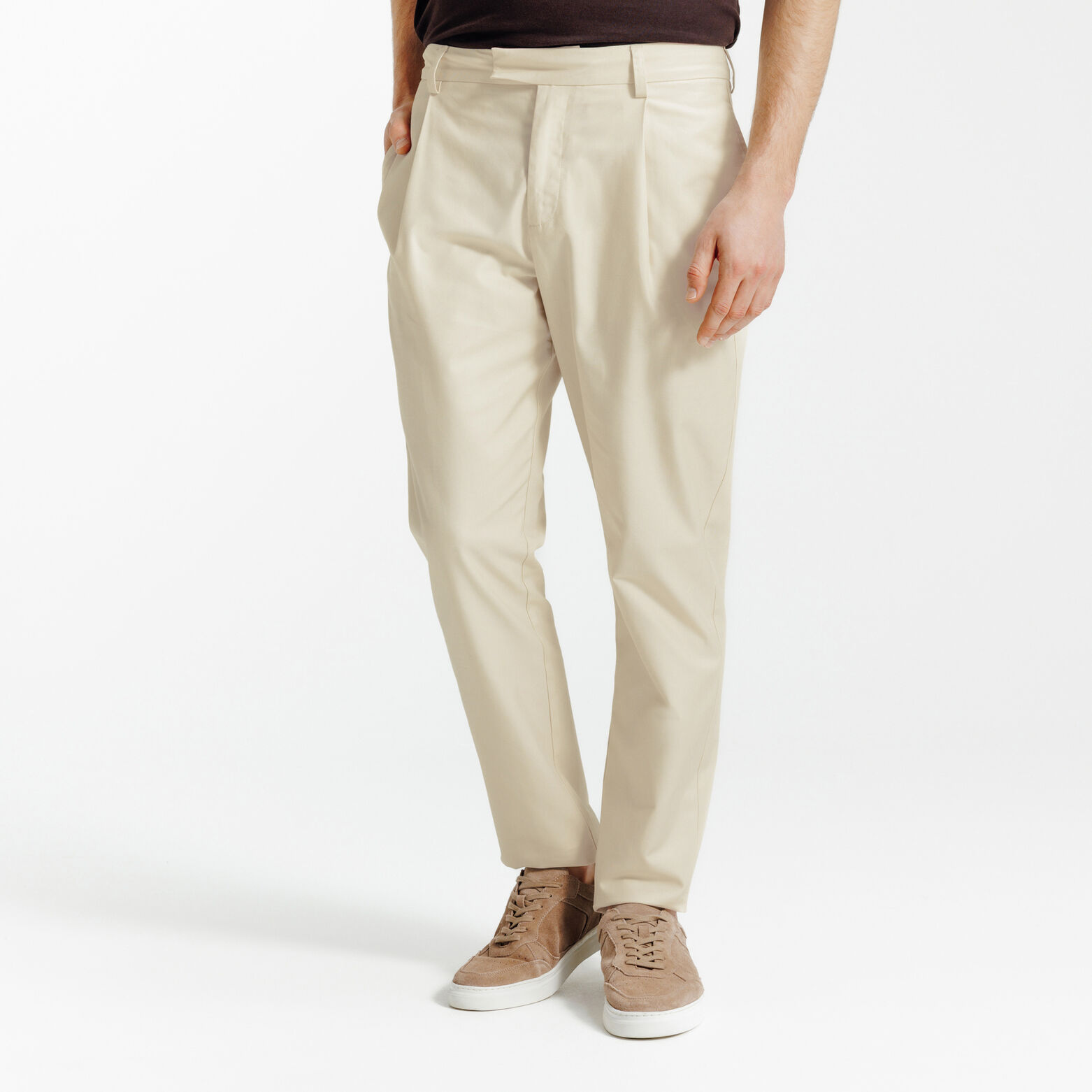 Pantalon chino &agrave; plis loose
