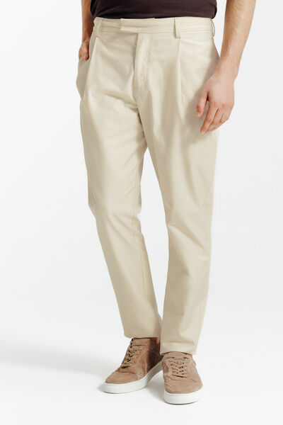 Pantalon chino &agrave; plis loose