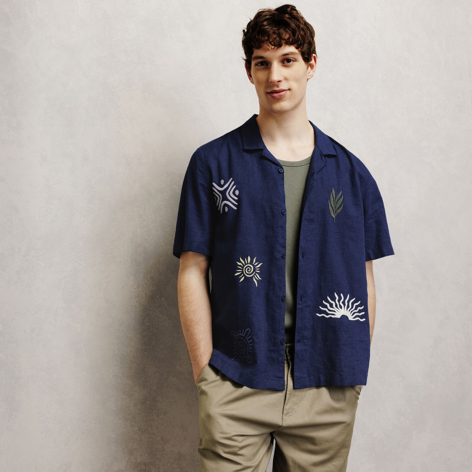 Chemisette en coton lin brod&eacute;e