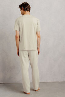 Pyjamaset met borduursel