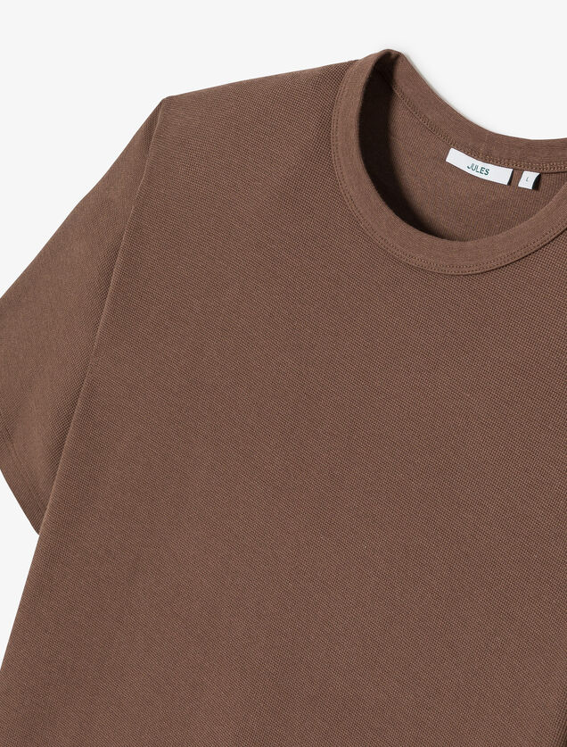 Tee shirt mati&egrave;re gaufr&eacute;e