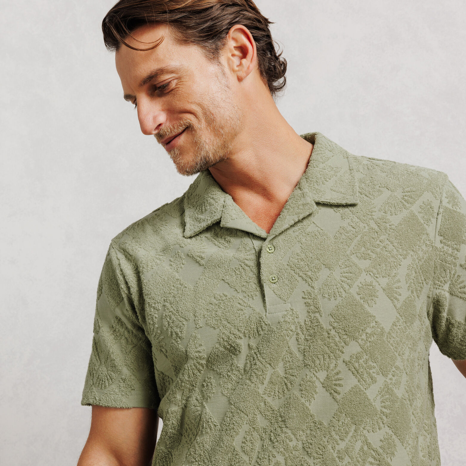 Polo manches courtes col requin &eacute;ponge jacquard