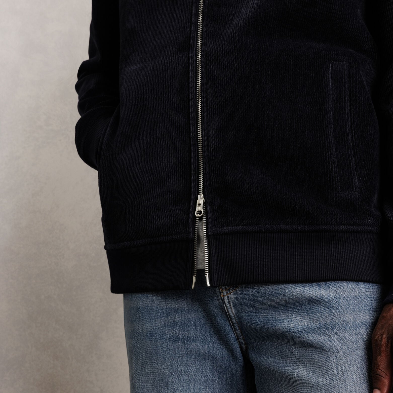 Sweat col montant zipp&eacute; en velours