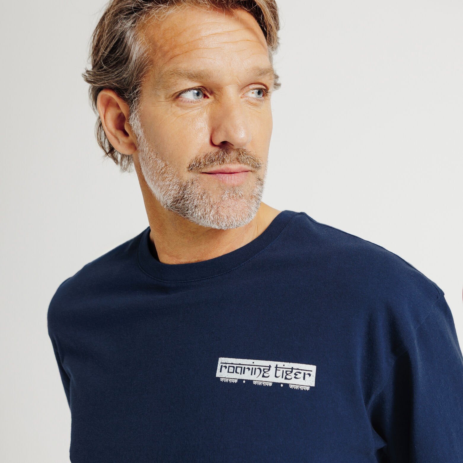 T-shirt met print op voor-en achteraan