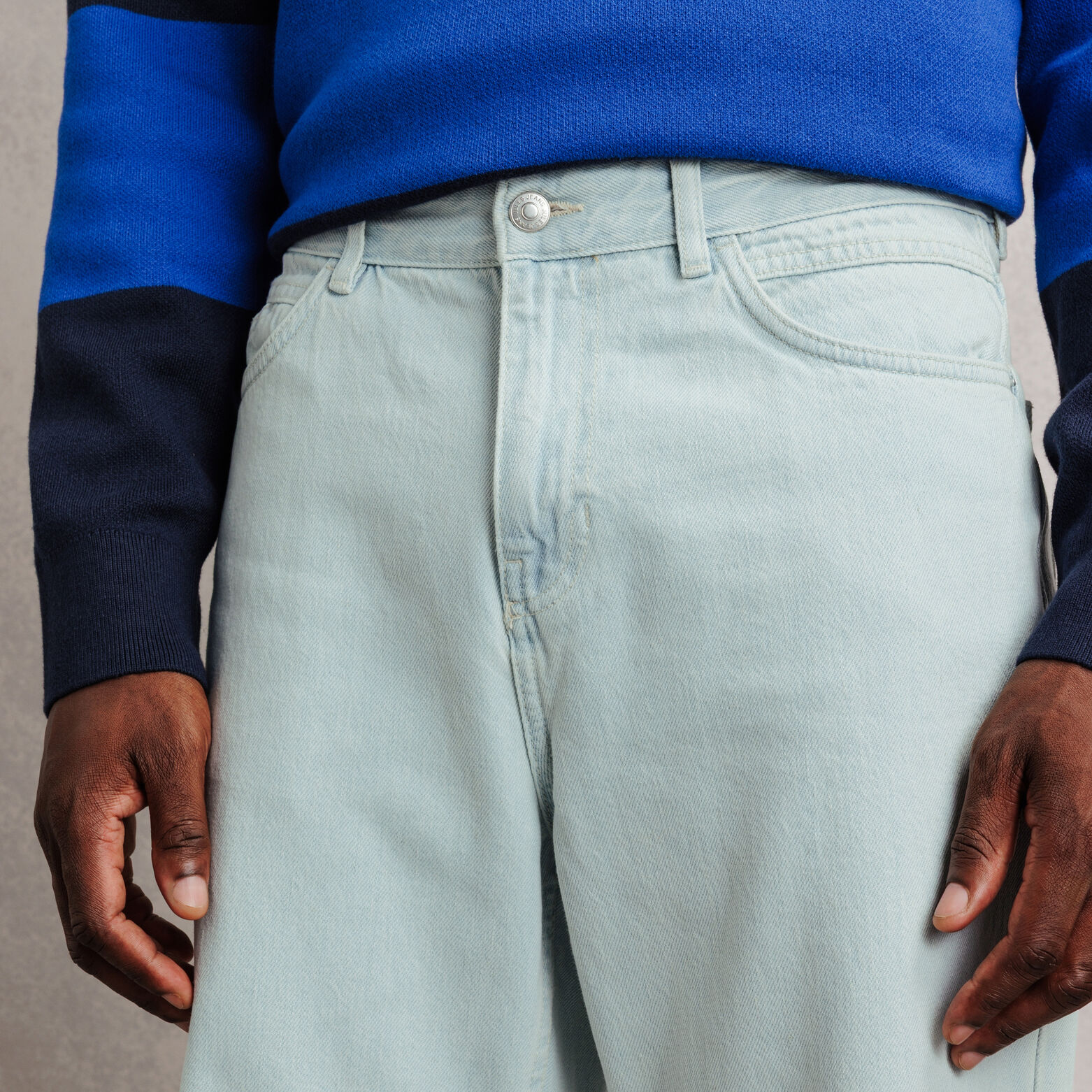 Jean baggy d&eacute;lav&eacute; 100% coton