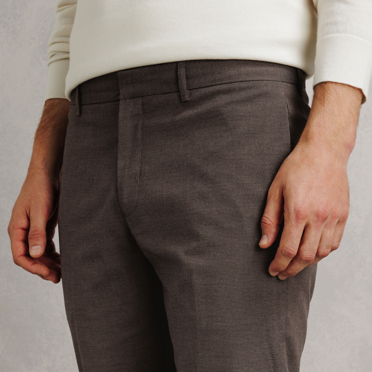 Pantalon de costume slim pied de puce
