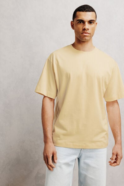 Tee shirt brod&eacute; devant et dos motel