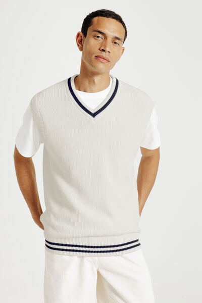 Pull col v sans manches relax