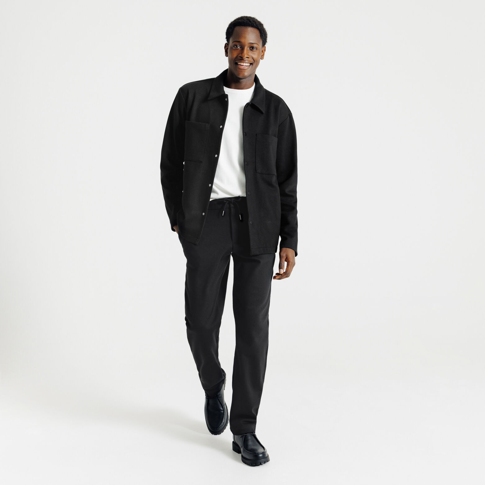 Pantalon chino tapered maille